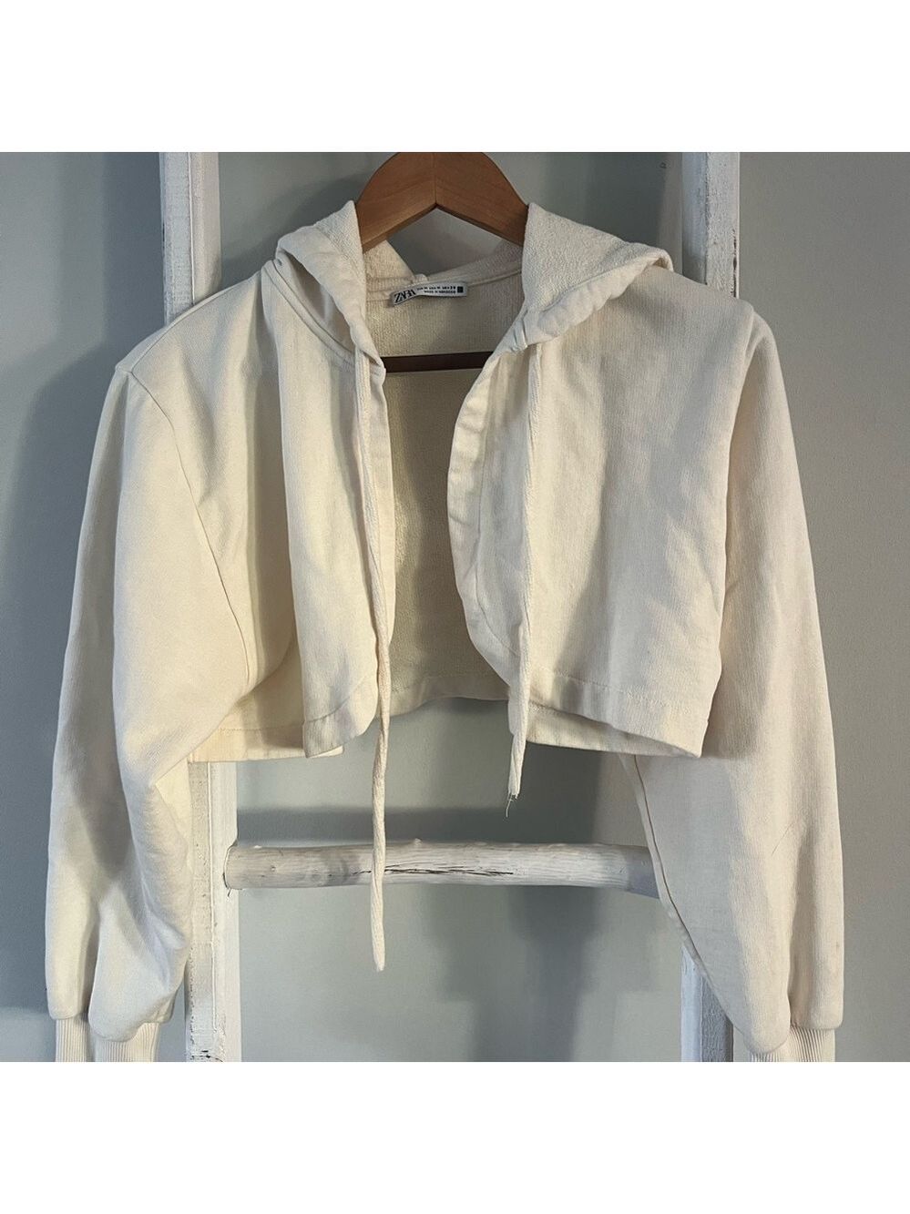 Zara open front neutral cropped hooded cardigan style sweatshirt jacket medium